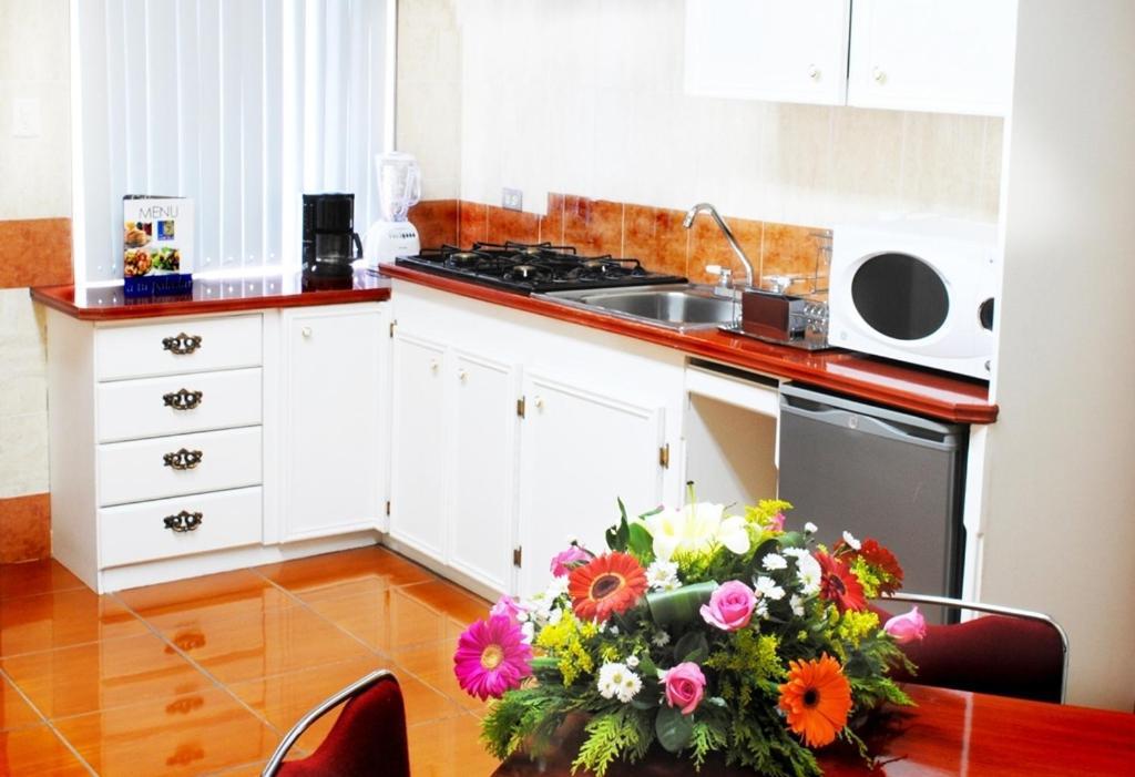 Hotel Marcella Clase Ejecutiva Morelia Buitenkant foto