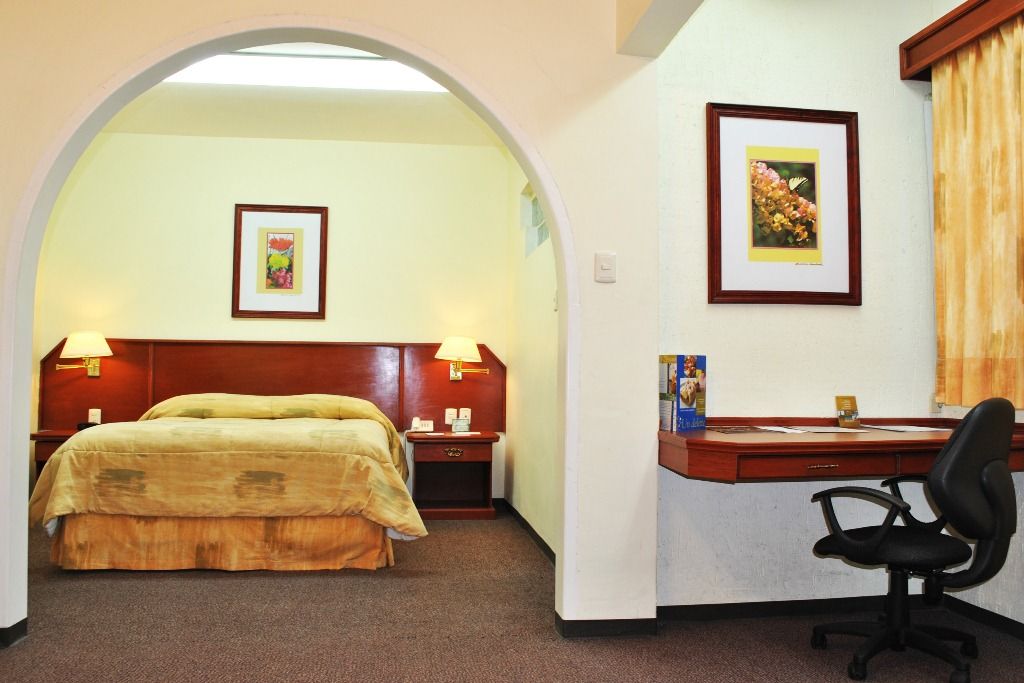 Hotel Marcella Clase Ejecutiva Morelia Buitenkant foto