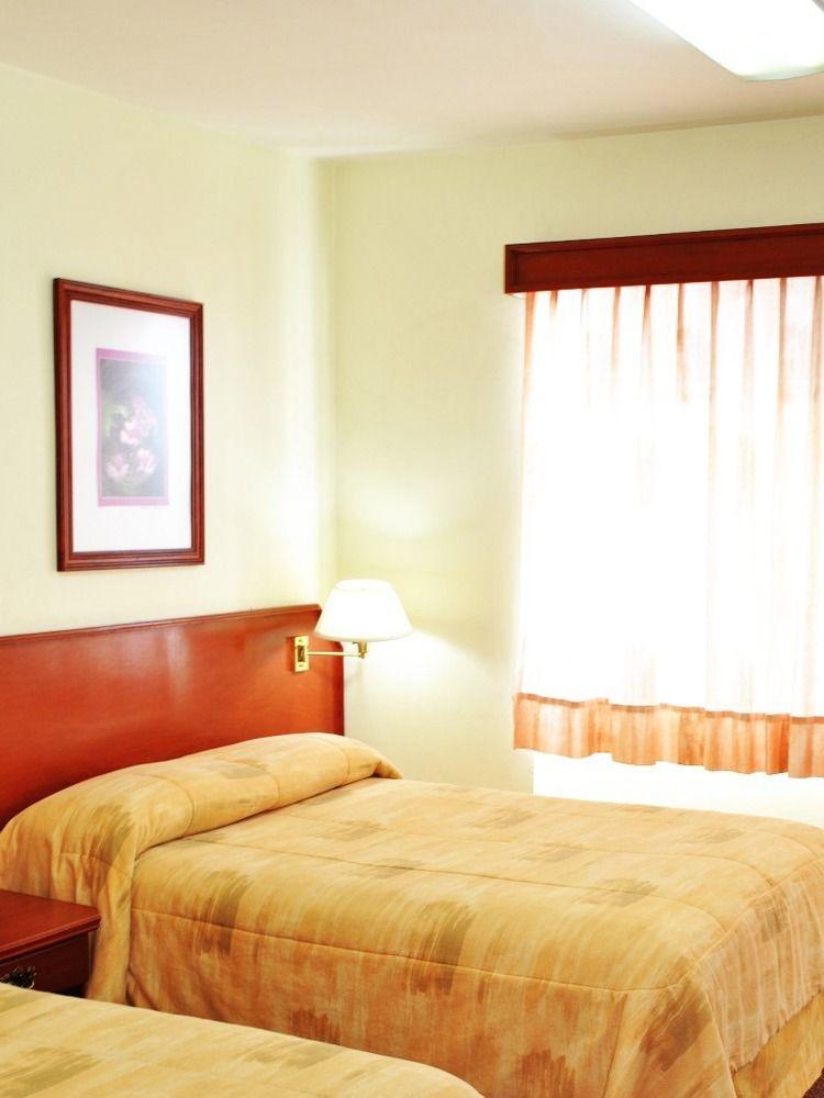 Hotel Marcella Clase Ejecutiva Morelia Buitenkant foto